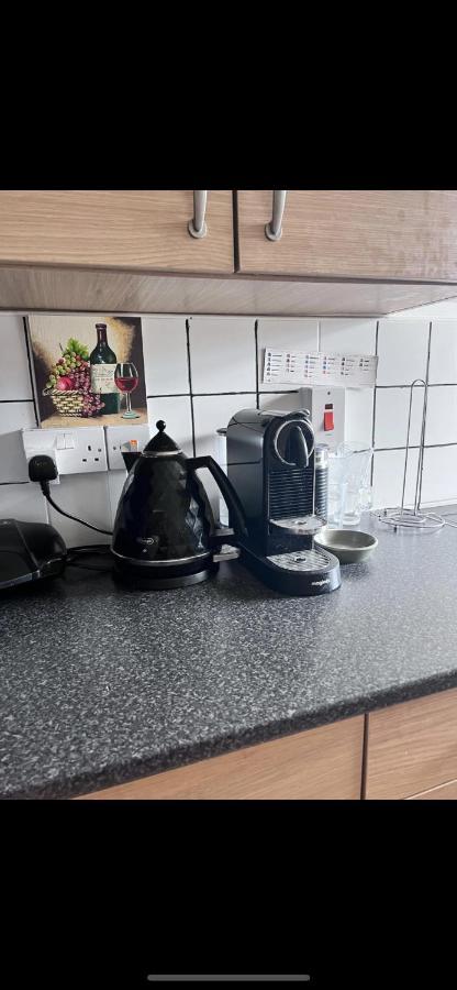Shoreditch Apartment Free Parking London Bagian luar foto