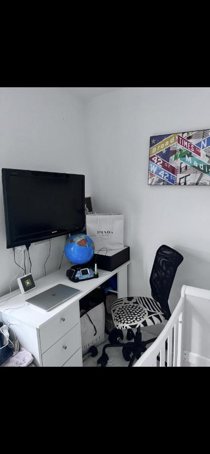 Shoreditch Apartment Free Parking London Bagian luar foto